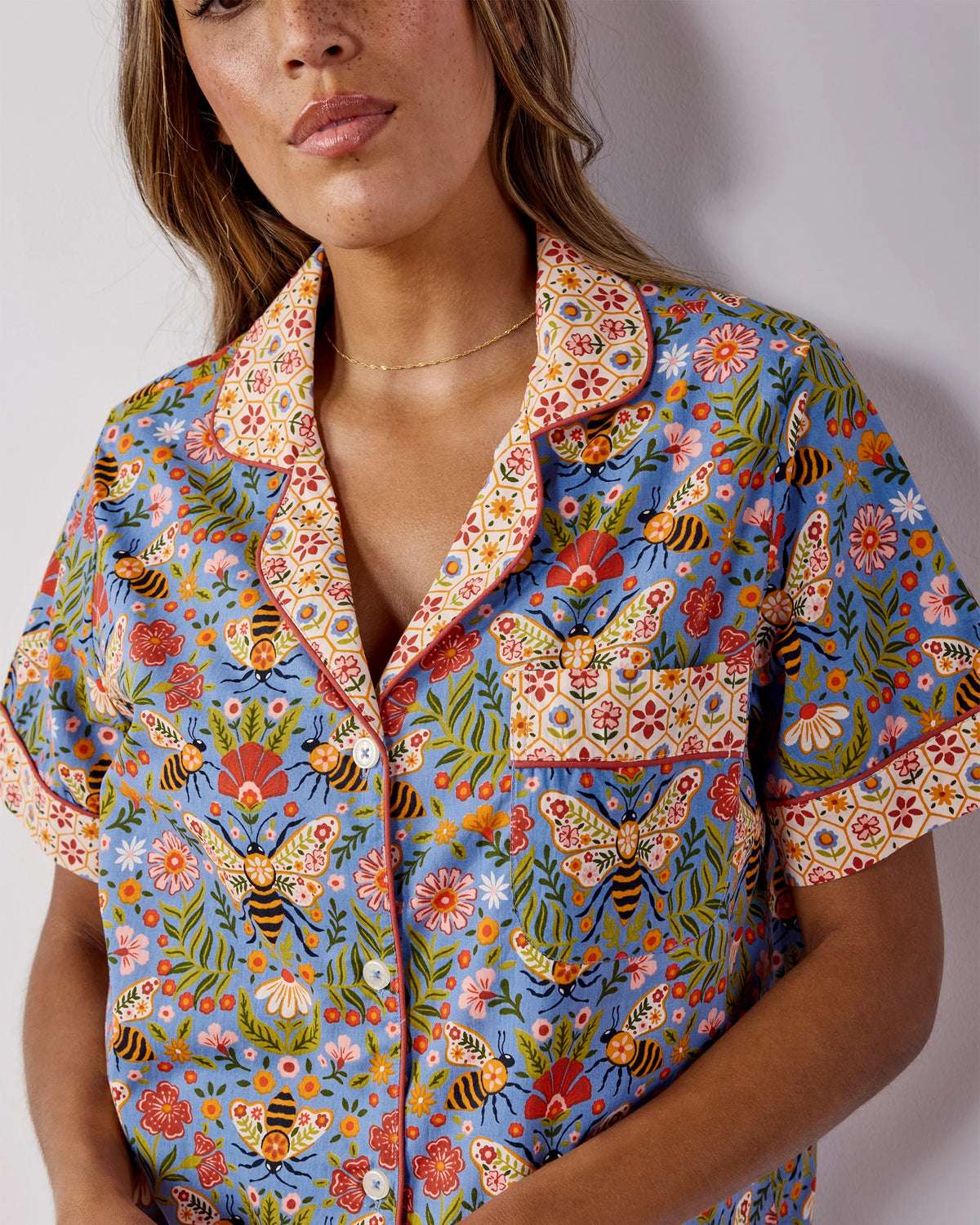 Bee Tapestry Short Set