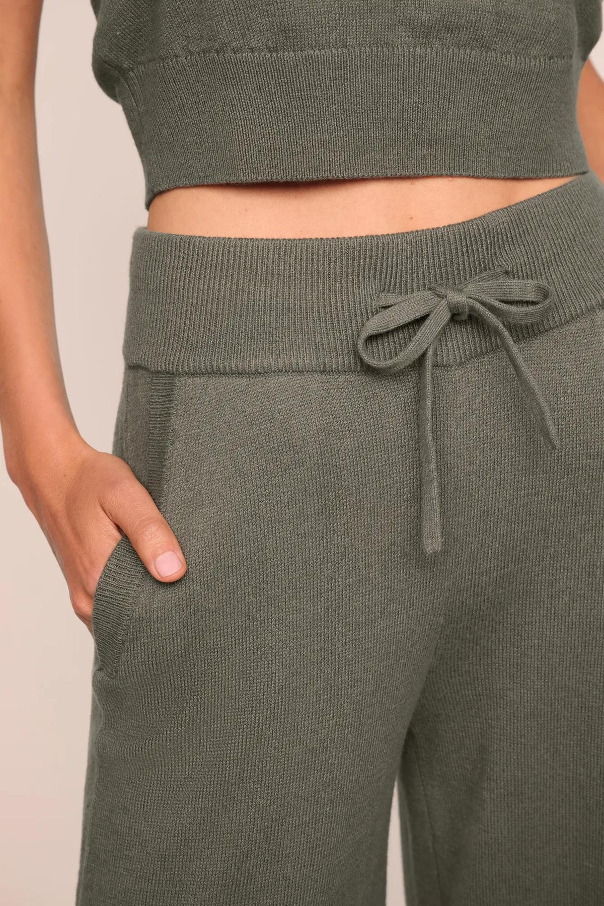Sweater Pant Smokey Olive