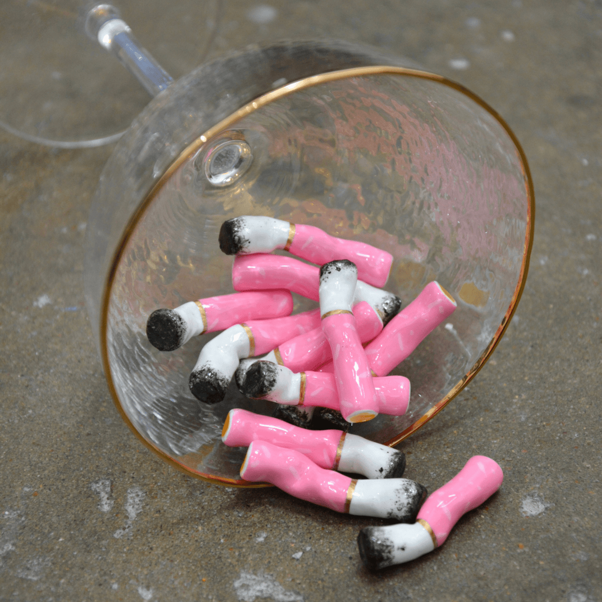 PINK CIGARETTE