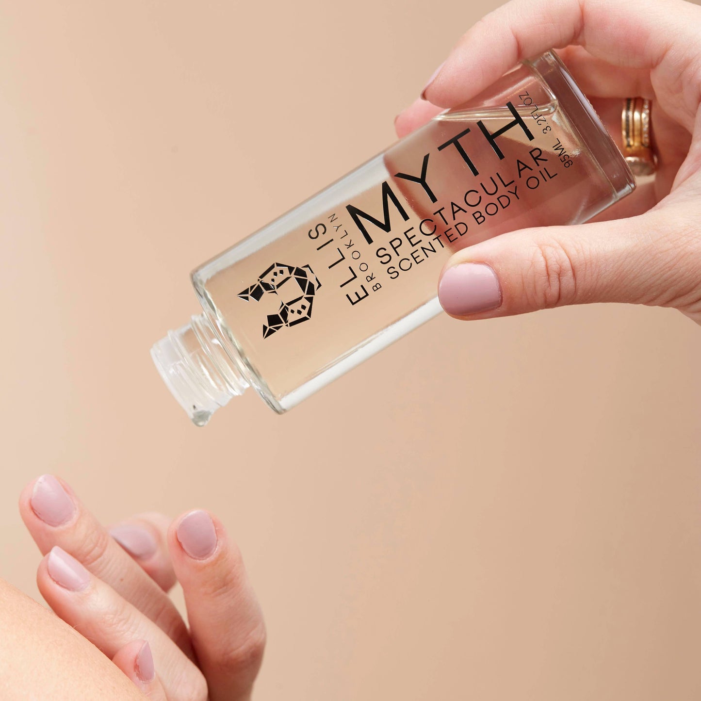 MYTH Body Oil