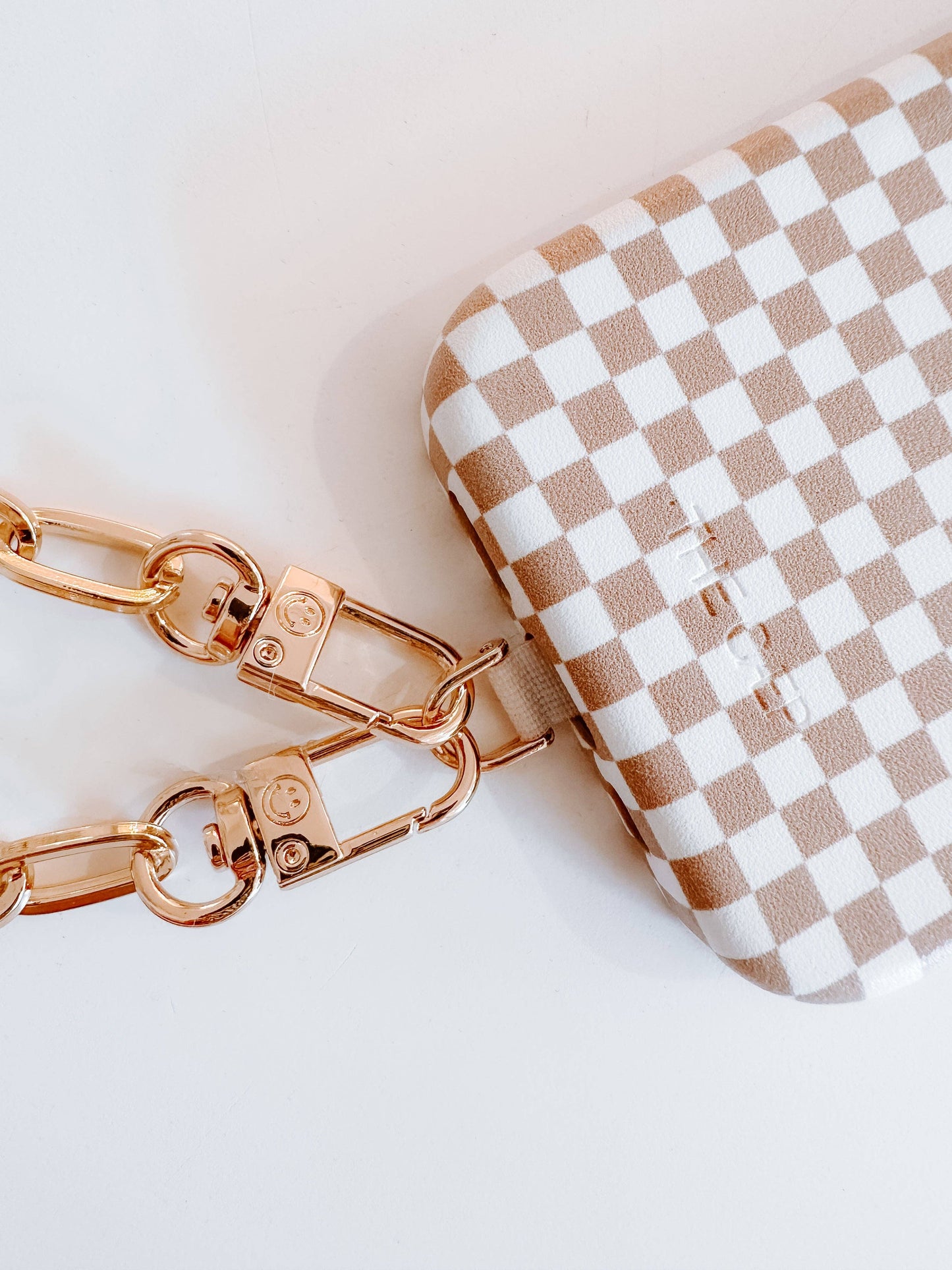 Universal Phone Hitch + Goldi Crossbody: Beige Checkered / Maxi 55 inches