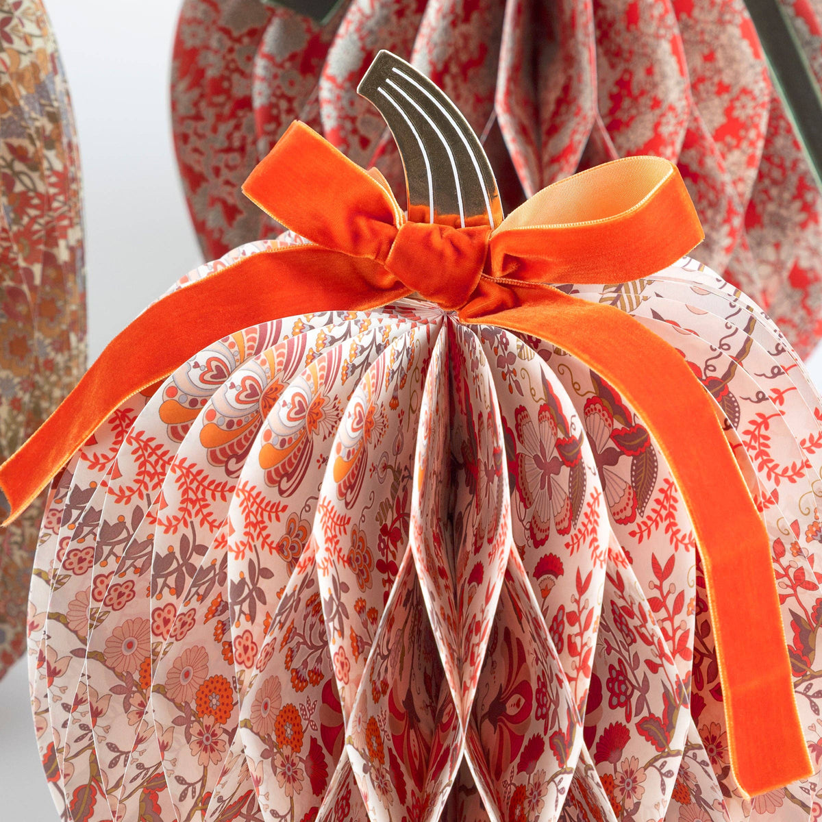 Paper Honeycomb Pumpkins