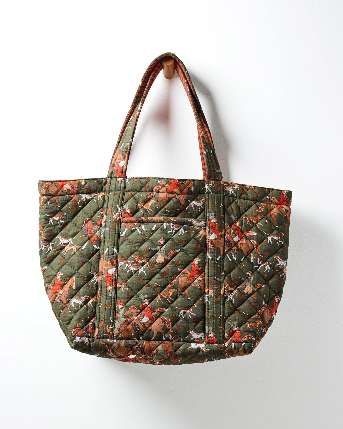 The Traveler Tote in Fox & Hounds