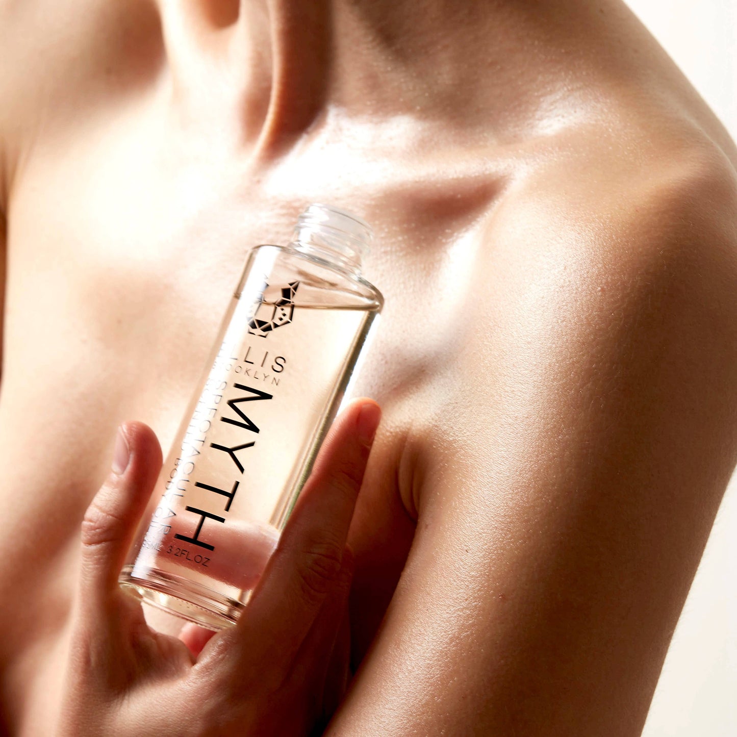 MYTH Body Oil