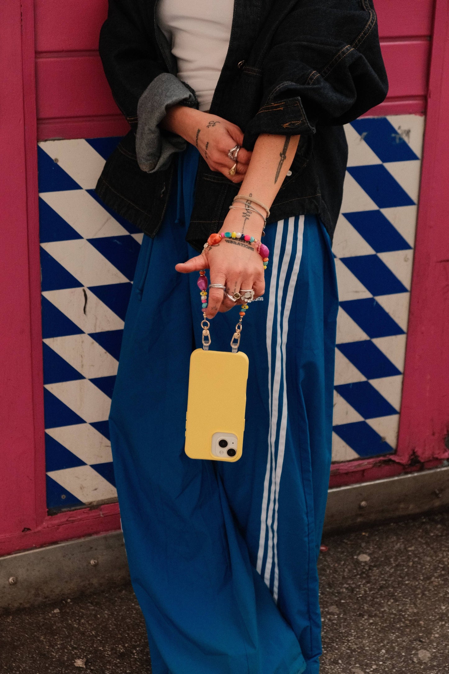 Cala Phone Strap Gold