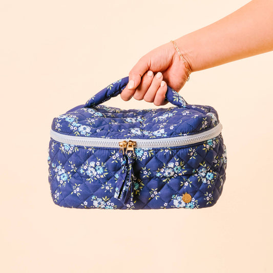 Glam & Go Quilted Cosmetic Bag-Endless Daydream Navy