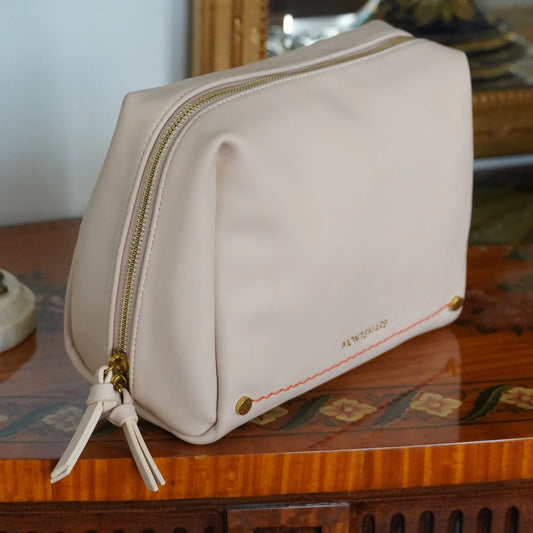 Roma Standing Toiletry